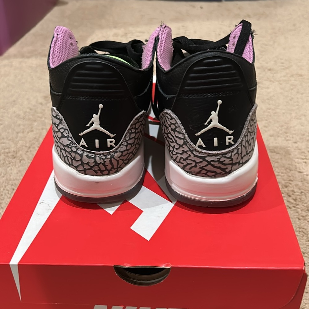 Jordan 3 Retro Electric Green 7Y - Picture 3 of 6